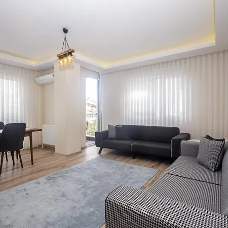 Modern And Central Flat With Balcony In Maltepe Διαμέρισμα *