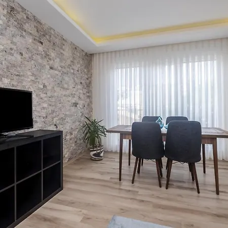 Modern And Central Flat With Balcony In Maltepe * Κωνσταντινούπολη
